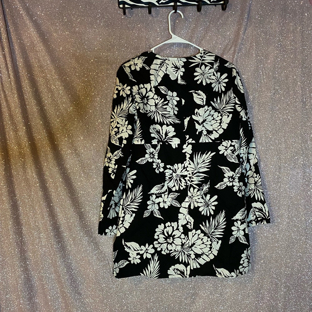 Black and white light weight blazer